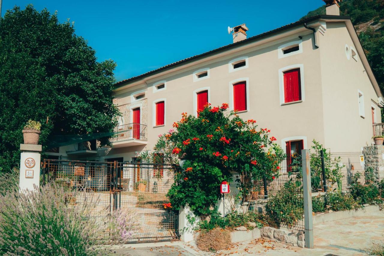 B&B Al Giardino Dei Laghi Revine Lago Exteriör bild